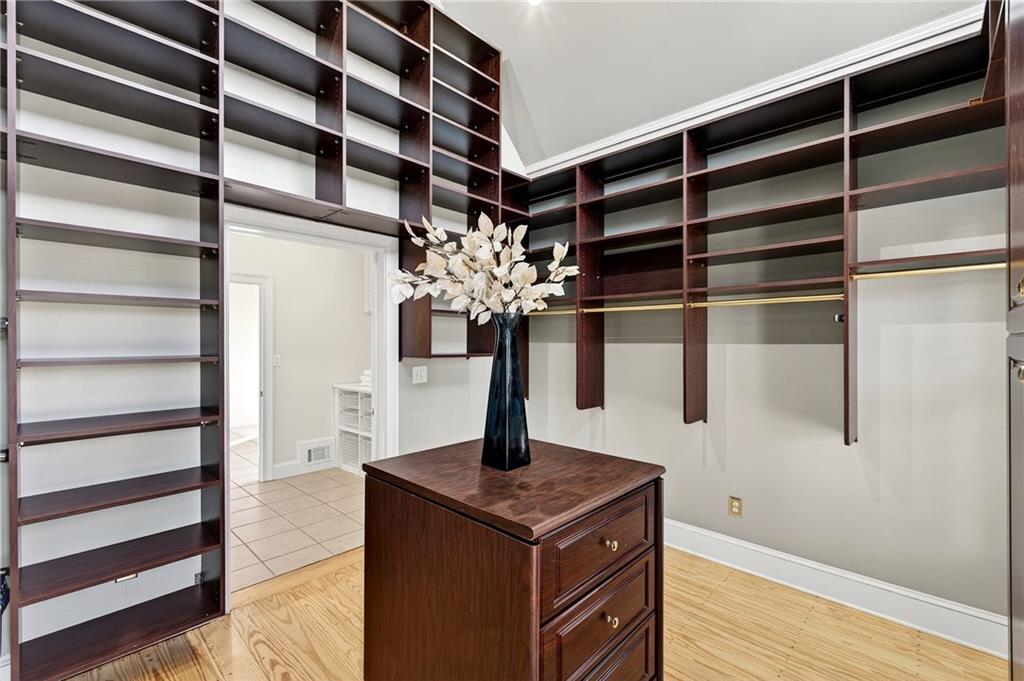 3185 Raskarity Road Cumming, GA 30041 - Photo 34 of 88