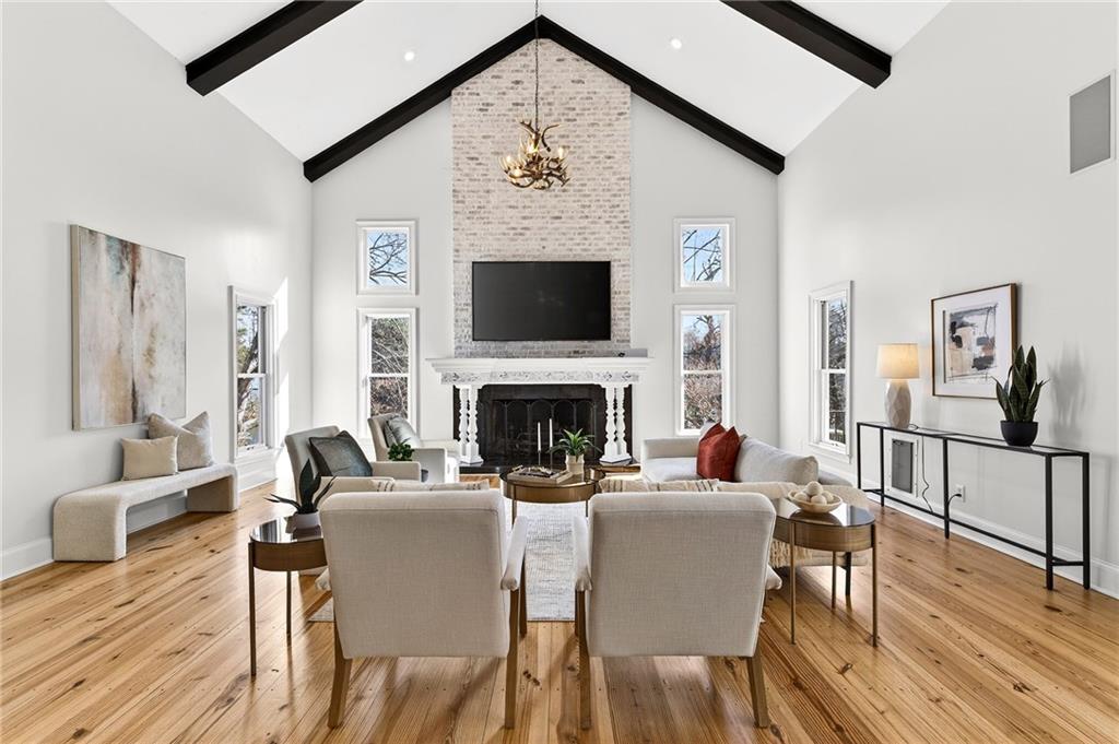 3185 Raskarity Road Cumming, GA 30041 - Photo 10 of 88