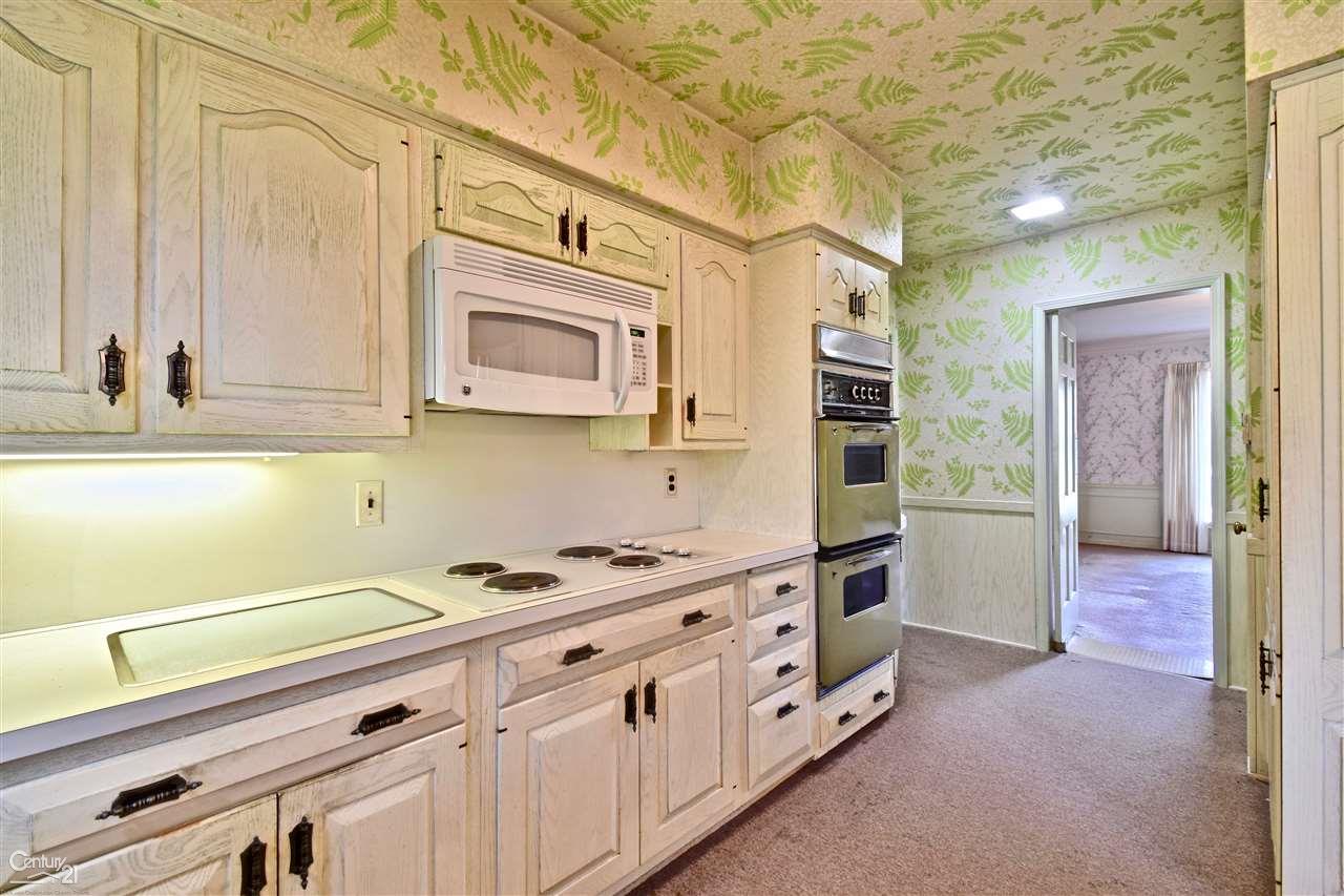71 Fairford Road Grosse Pointe, MI 48236 - Photo 17 of 29