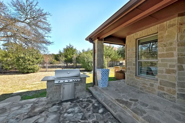 a outdoor living space with furniture and garden view