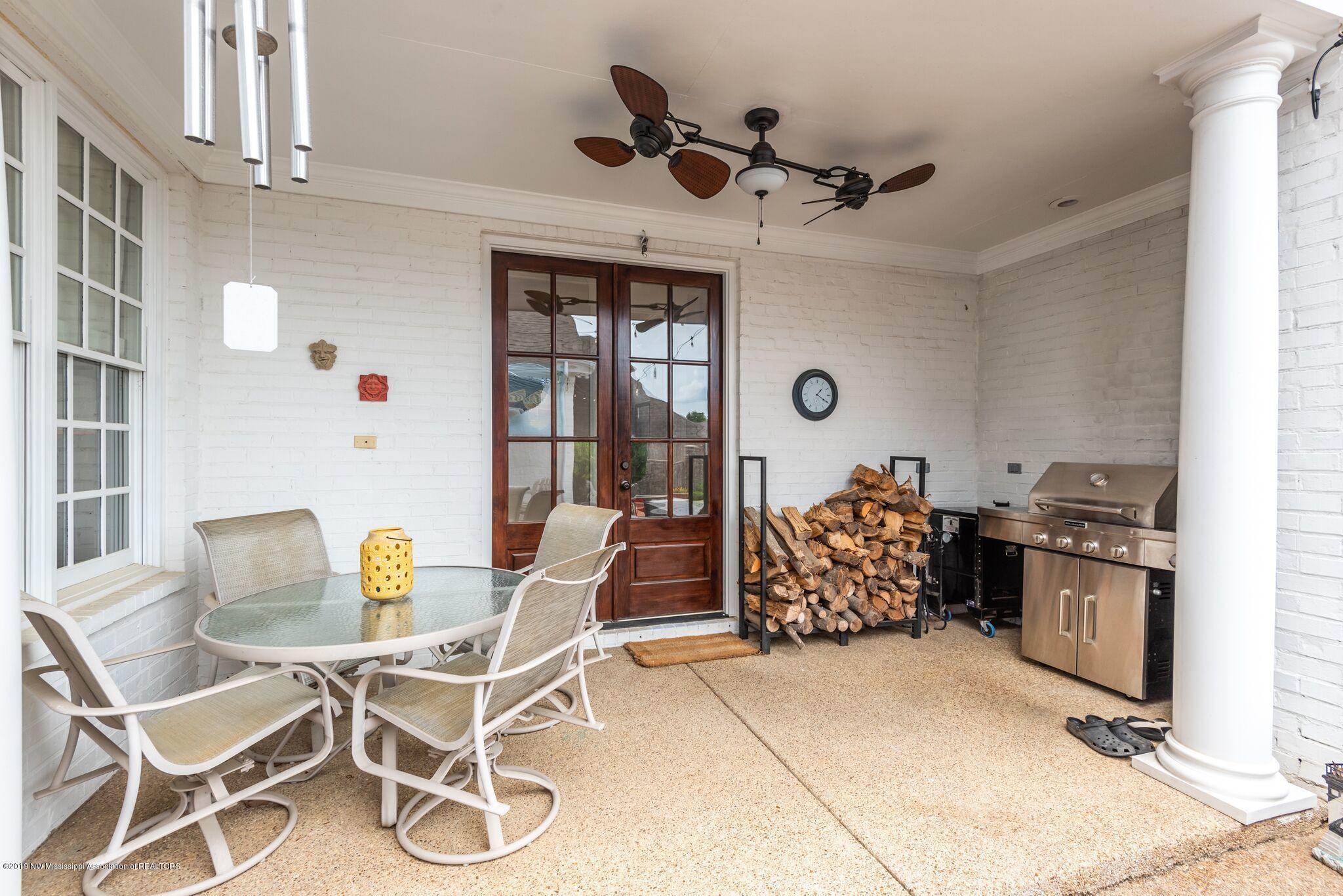 4784 Malone Road Olive Branch, MS 38654 - Photo 32 of 41 grilling porch area