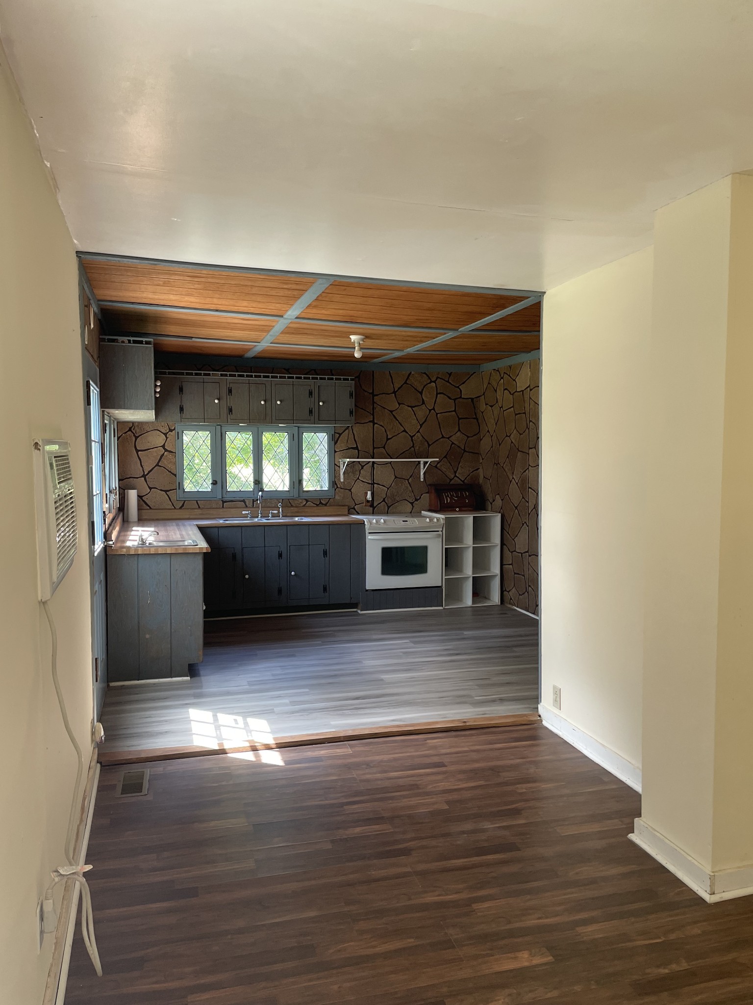 6348 Baker Hollow Road Nunnelly, TN 37137 - Photo 11 of 32 Gallery Image 11