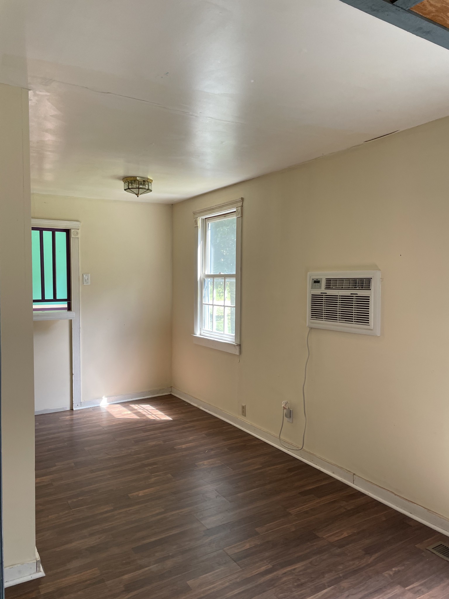 6348 Baker Hollow Road Nunnelly, TN 37137 - Photo 15 of 32 Gallery Image 15