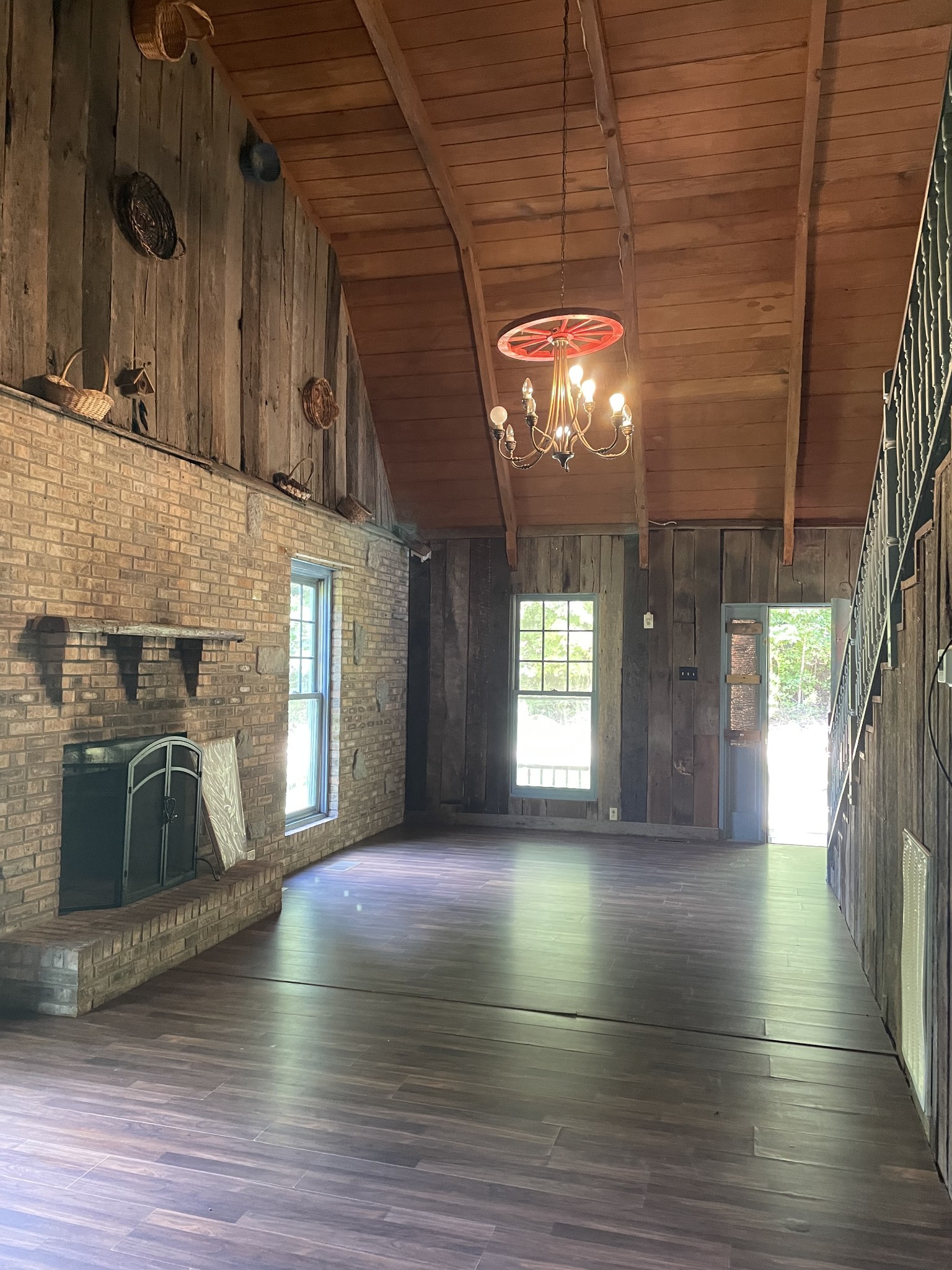 6348 Baker Hollow Road Nunnelly, TN 37137 - Photo 5 of 32 Gallery Image 5