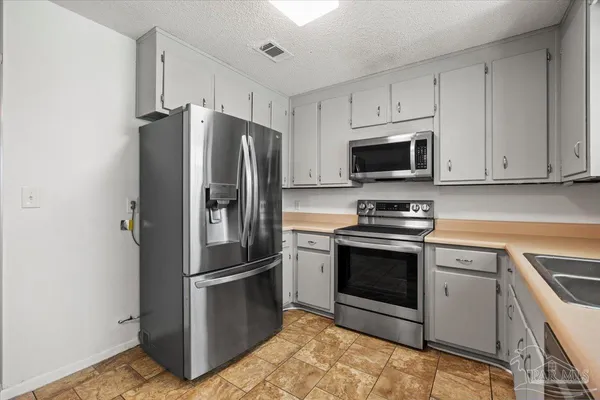 $1,600 | 5135 Nekole Drive, Milton, FL 32570