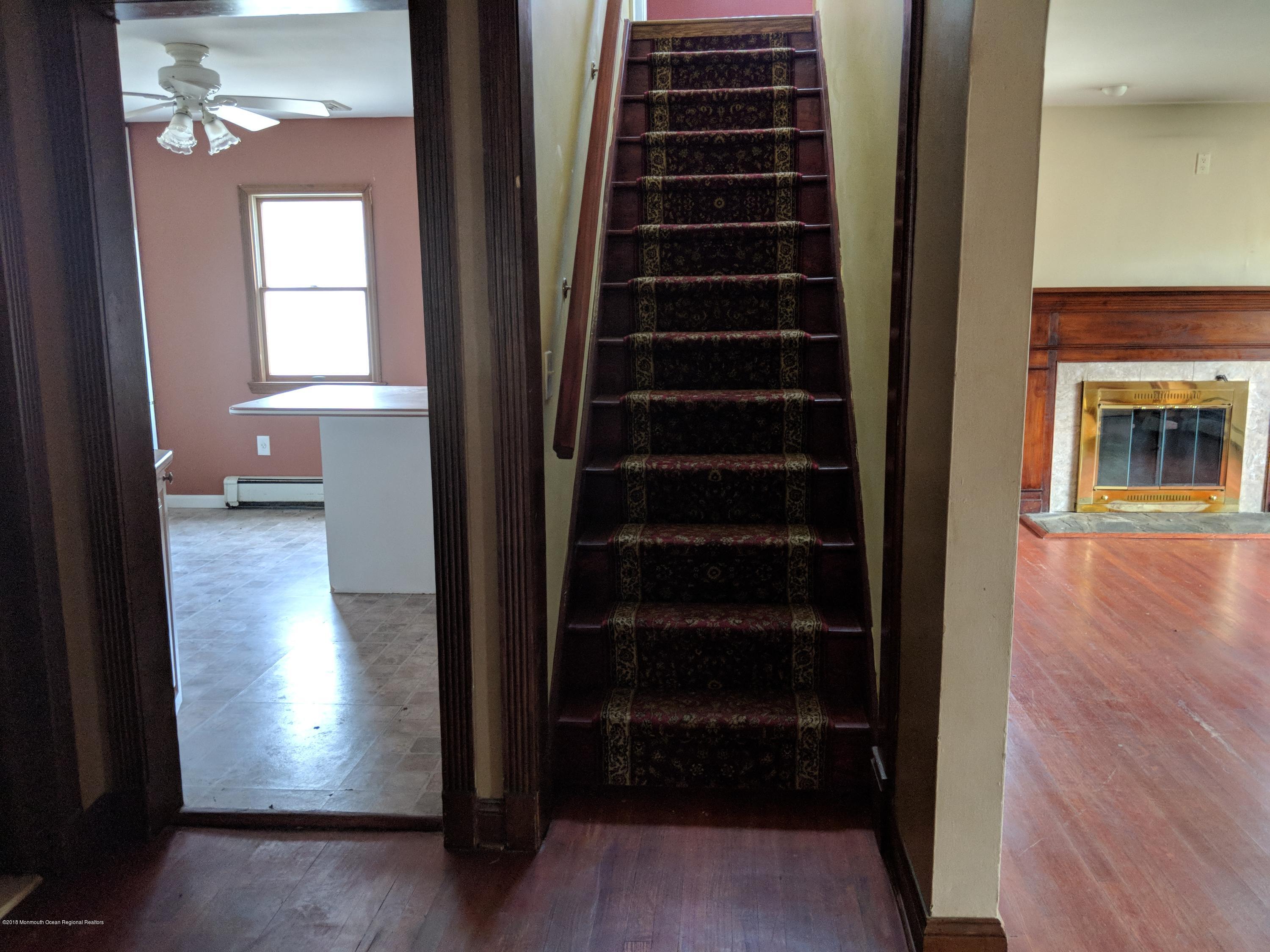 326 Main Street Keyport, NJ 07735 - Photo 15 of 31 IMG_20180822_094750