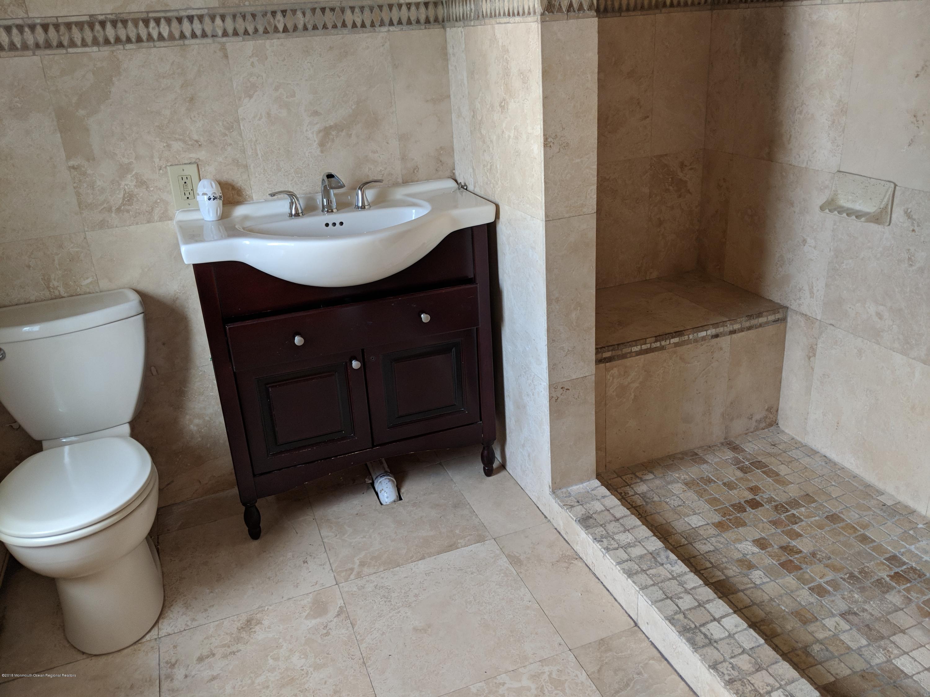 326 Main Street Keyport, NJ 07735 - Photo 20 of 31 IMG_20180822_094550