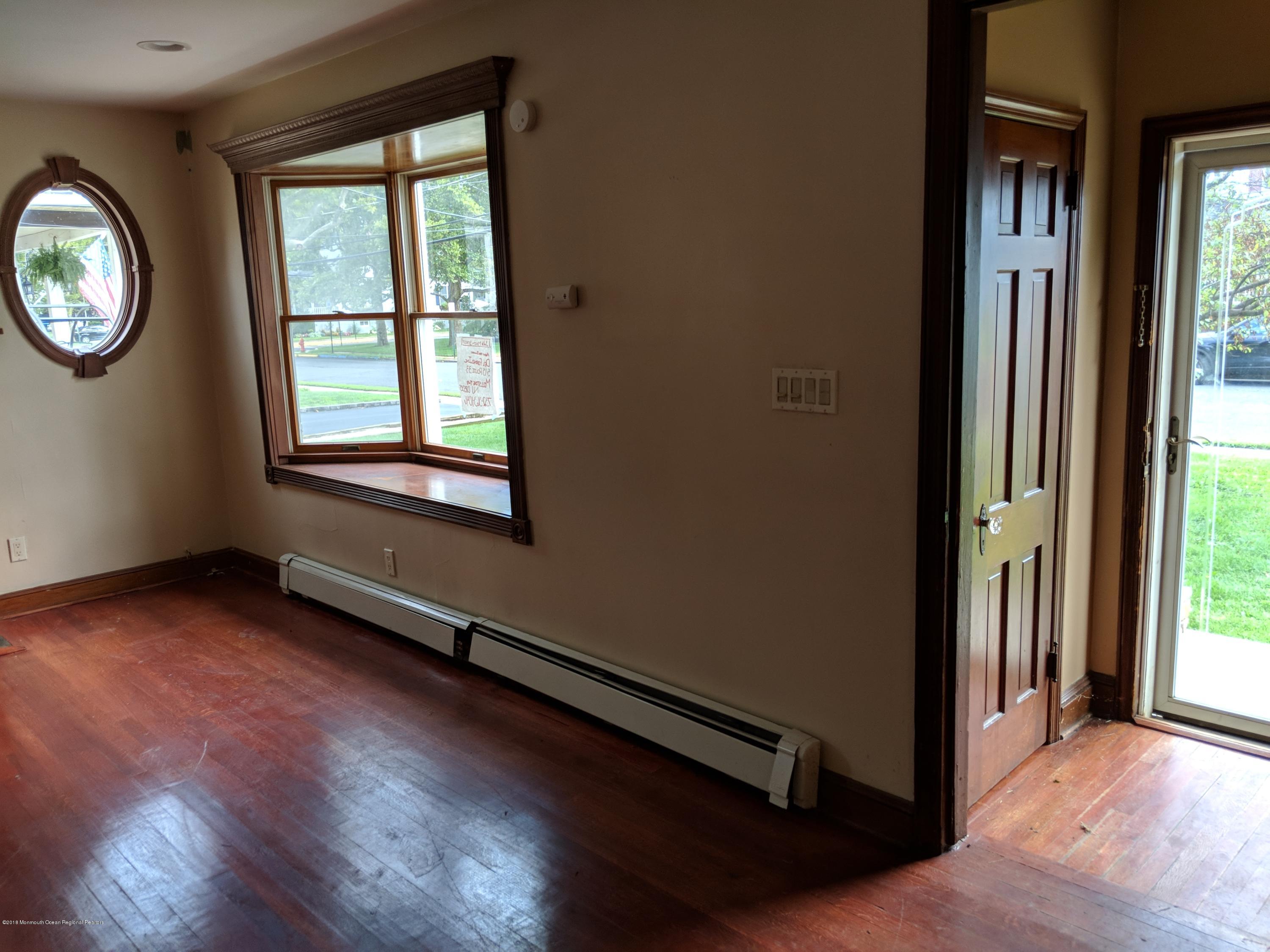 326 Main Street Keyport, NJ 07735 - Photo 3 of 31 IMG_20180822_094813