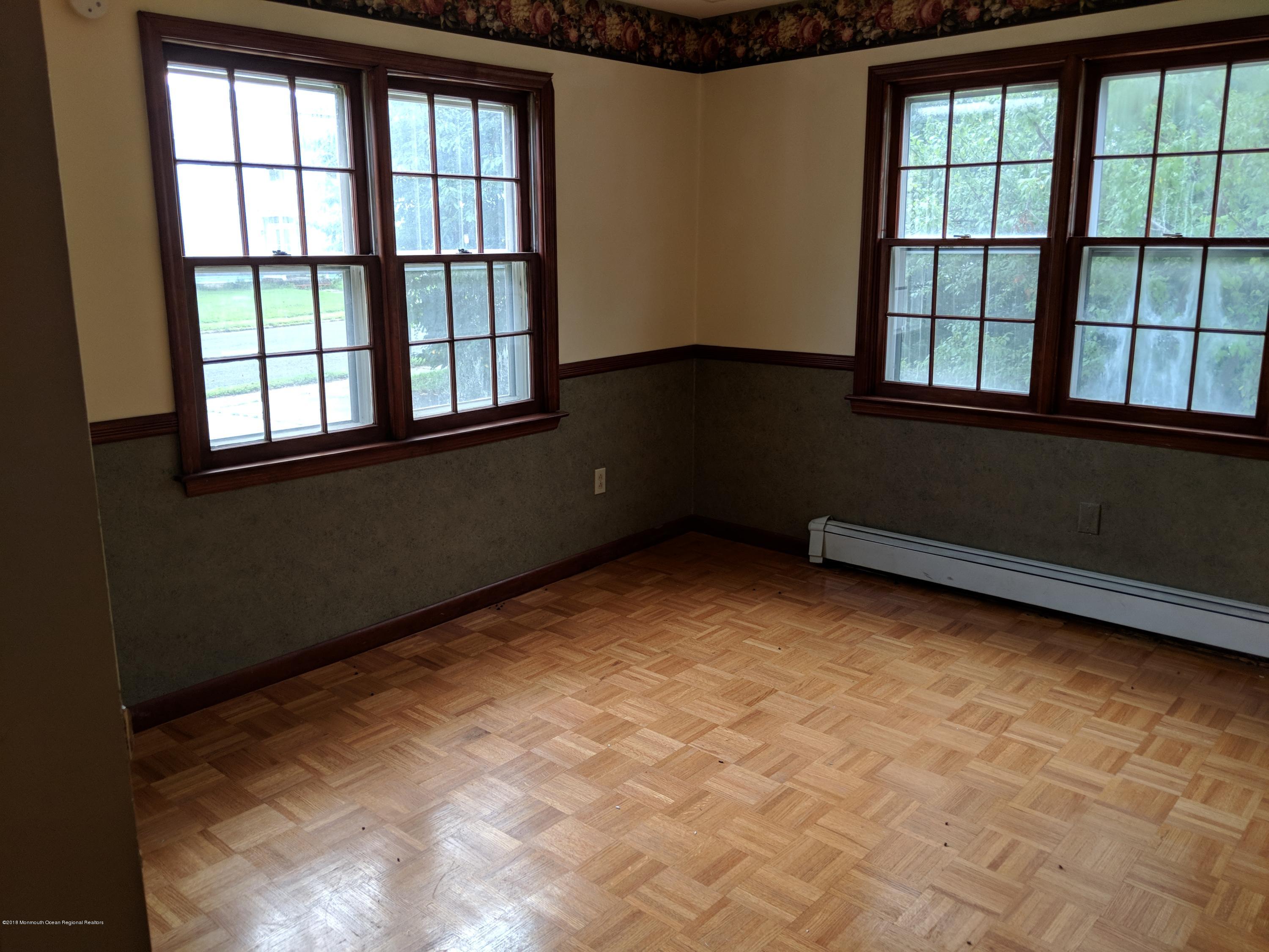 326 Main Street Keyport, NJ 07735 - Photo 6 of 31 IMG_20180822_094806