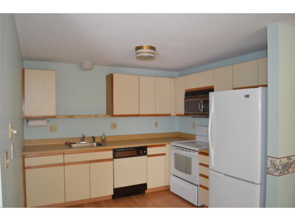 1 Indian Rock Road, Unit 1 Merrimack, NH 03054 - Photo 4 of 12