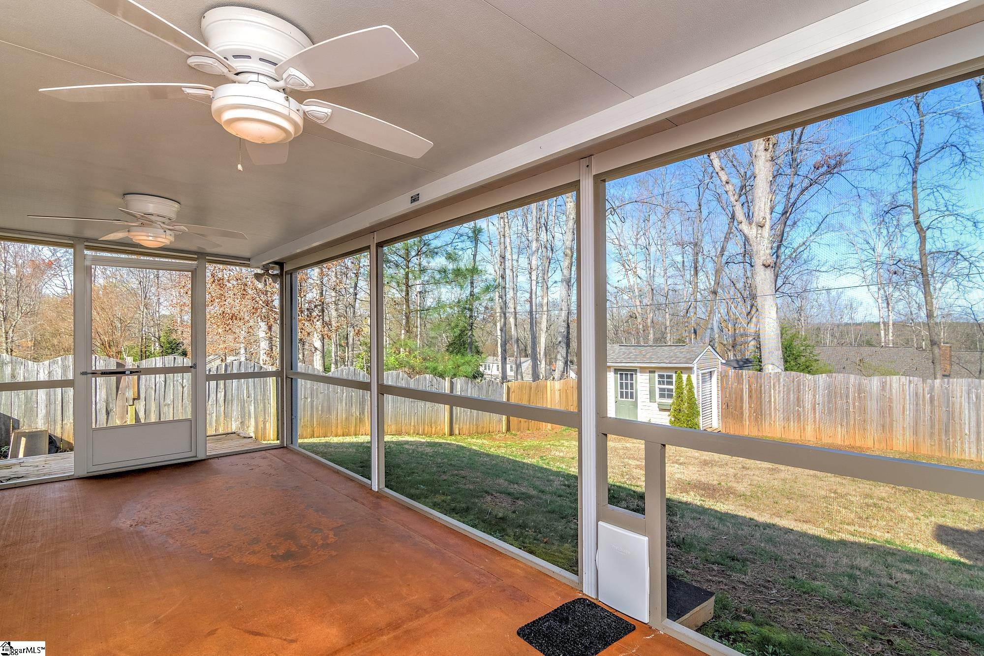 109 Ridgebrook Way Greenville, SC 29605 - Photo 8 of 38 Gallery Image 8