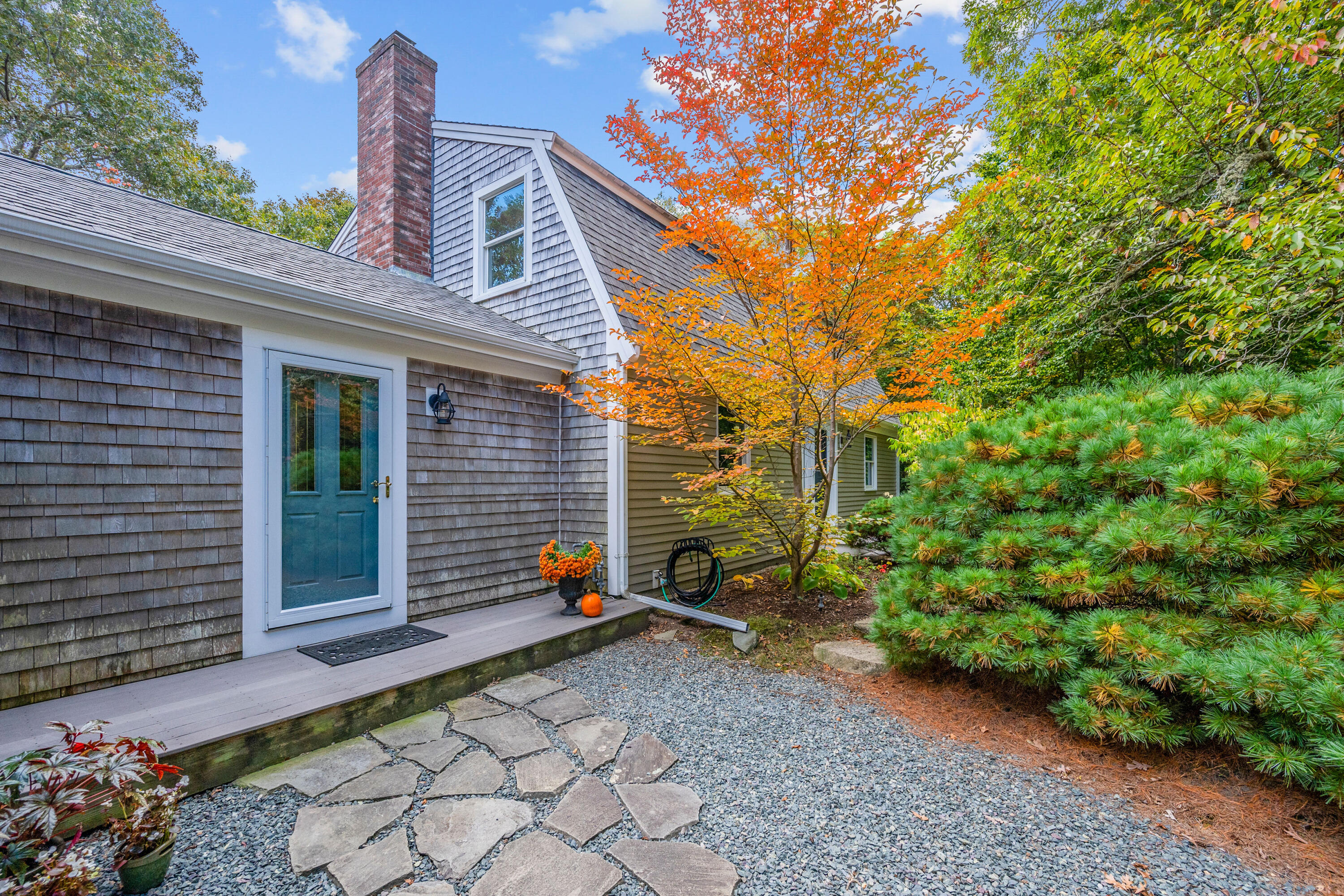 70 Acre Hill Road Barnstable, MA 02630 - Photo 5 of 54 Farmer's Porch Entry
