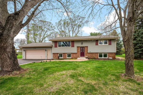 $400,000 | 7016 114th Court North, Champlin, MN 55316