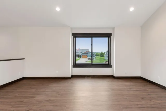 $429,900 | 1632 72nd Avenue, Hammond, WI 54015