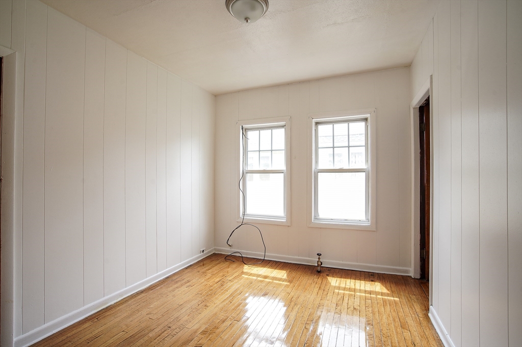 25-27 Virginia Street, Unit 27 Springfield, MA 01108 - Photo 19 of 20