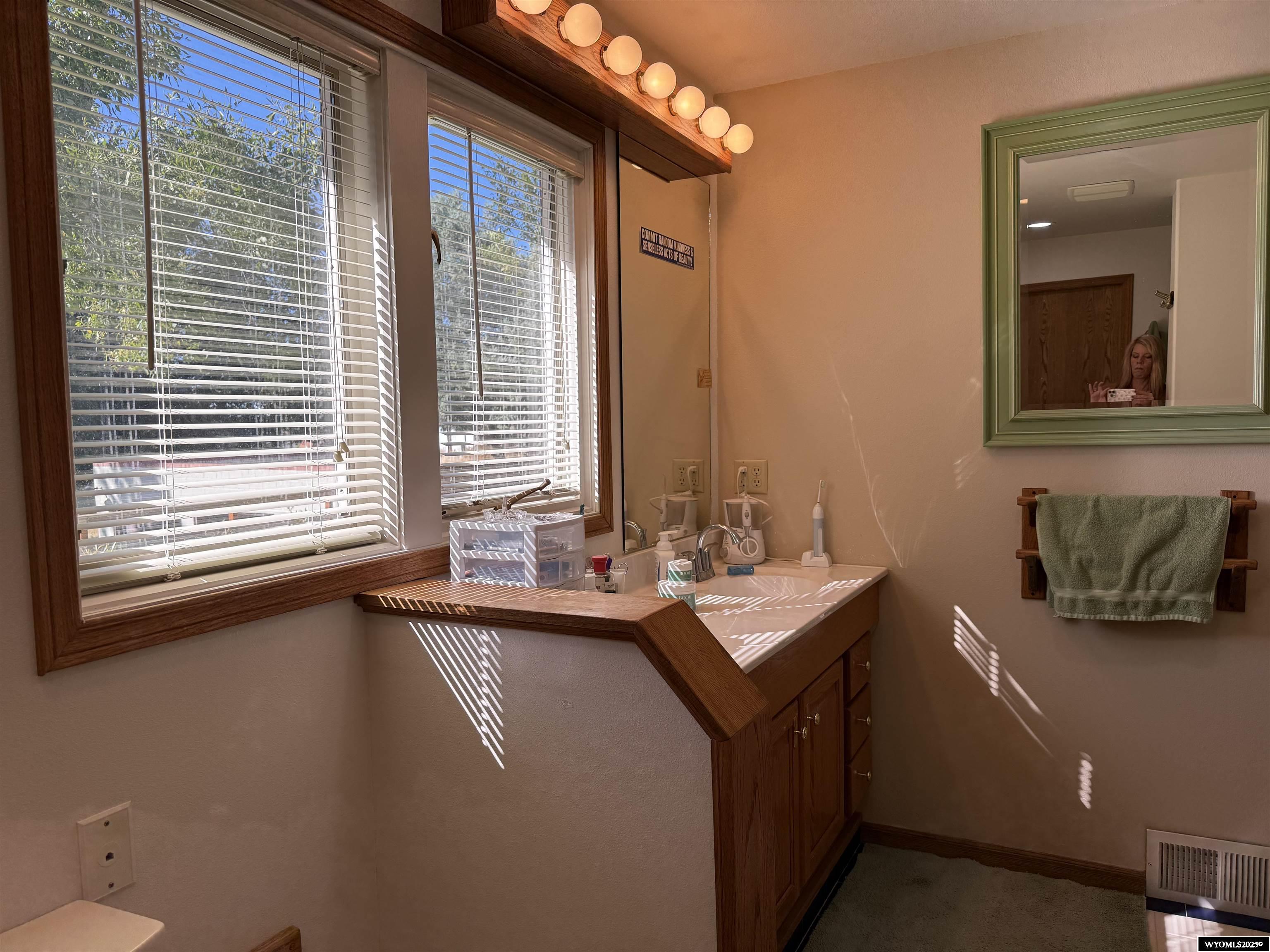 806 Amoretti Street Thermopolis, WY 82443 - Photo 26 of 50