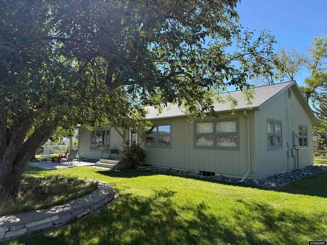 $749,000 | 806 Amoretti Street, Thermopolis, WY 82443