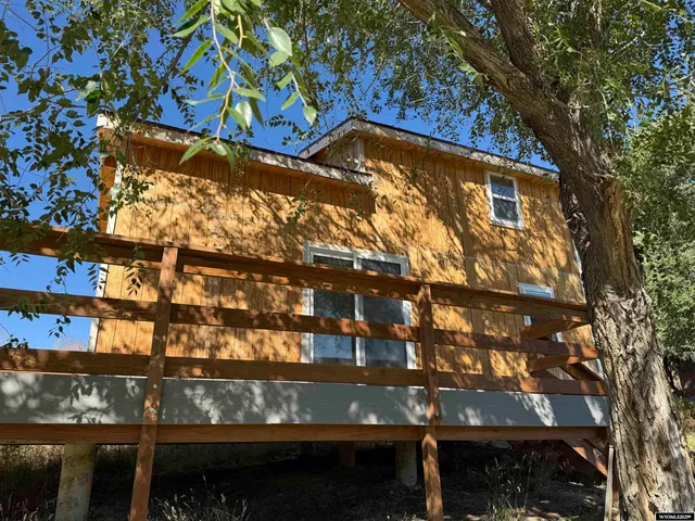 $749,000 | 806 Amoretti Street, Thermopolis, WY 82443