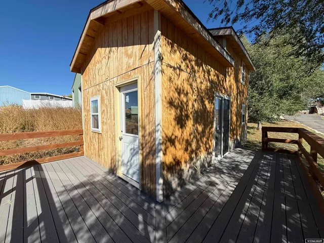 $749,000 | 806 Amoretti Street, Thermopolis, WY 82443