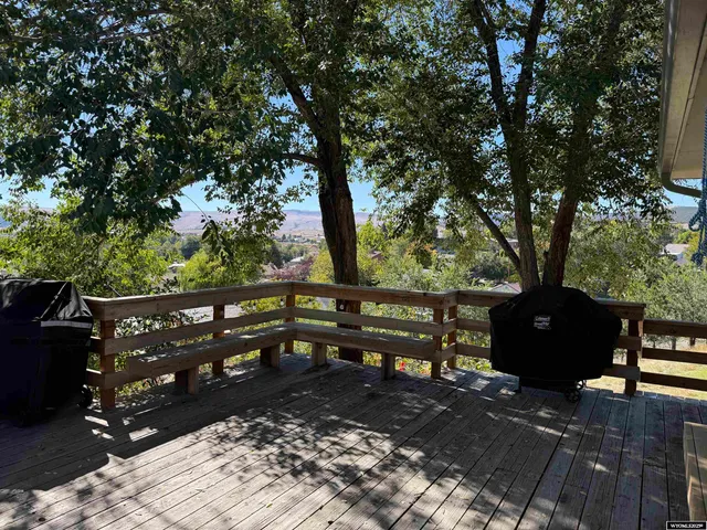 $749,000 | 806 Amoretti Street, Thermopolis, WY 82443