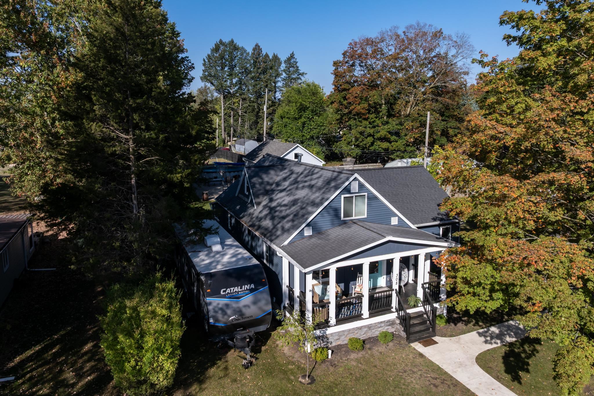 308 South 3rd Street Shepherd, MI 48883 - Photo 2 of 74