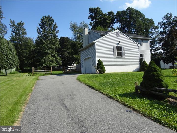 140 North Hunter Forge Road Newark, DE 19713 - Photo 2 of 18 Gallery Image 2