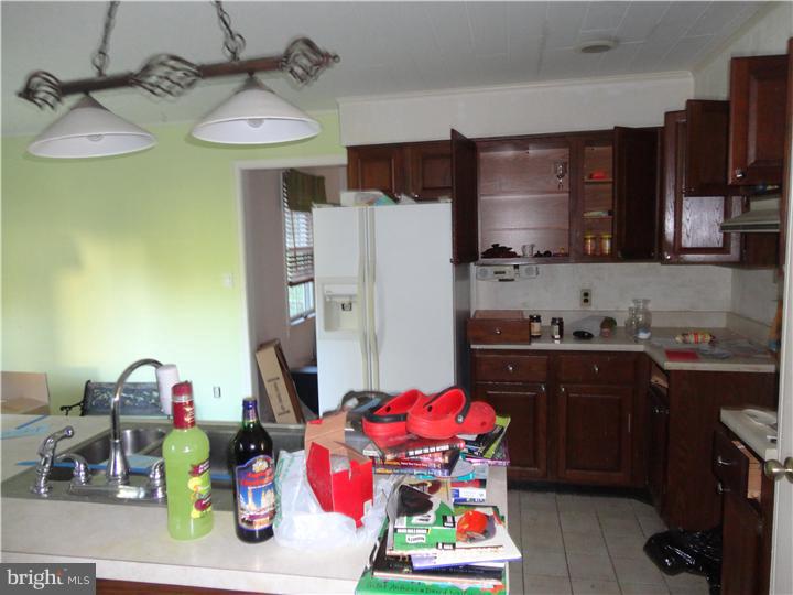 140 North Hunter Forge Road Newark, DE 19713 - Photo 6 of 18 Kitchen