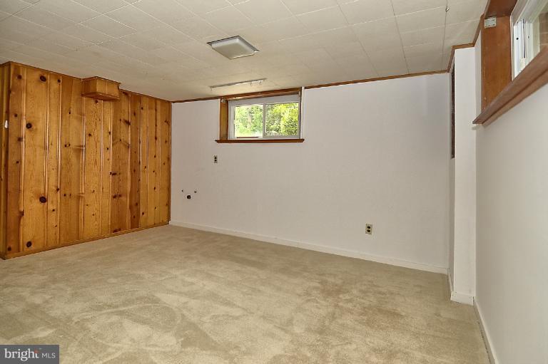 413 Dennis Avenue Silver Spring, MD 20901 - Photo 27 of 30 Basement