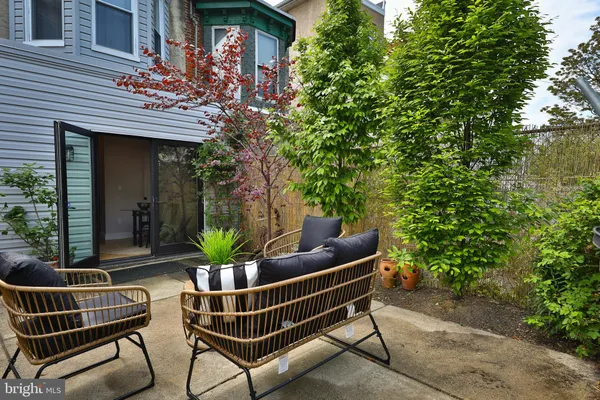 $4,000 | 2805 Poplar Street, Philadelphia, PA 19130