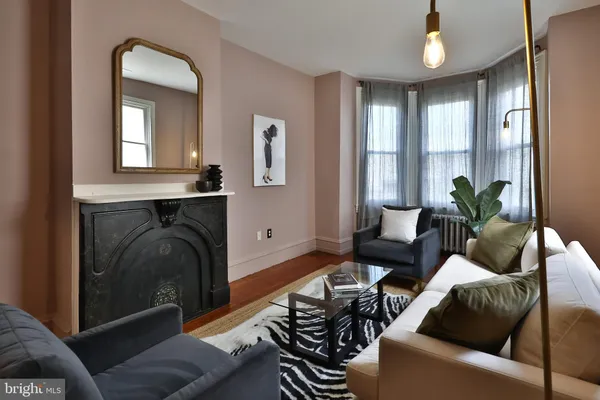 $4,000 | 2805 Poplar Street, Philadelphia, PA 19130