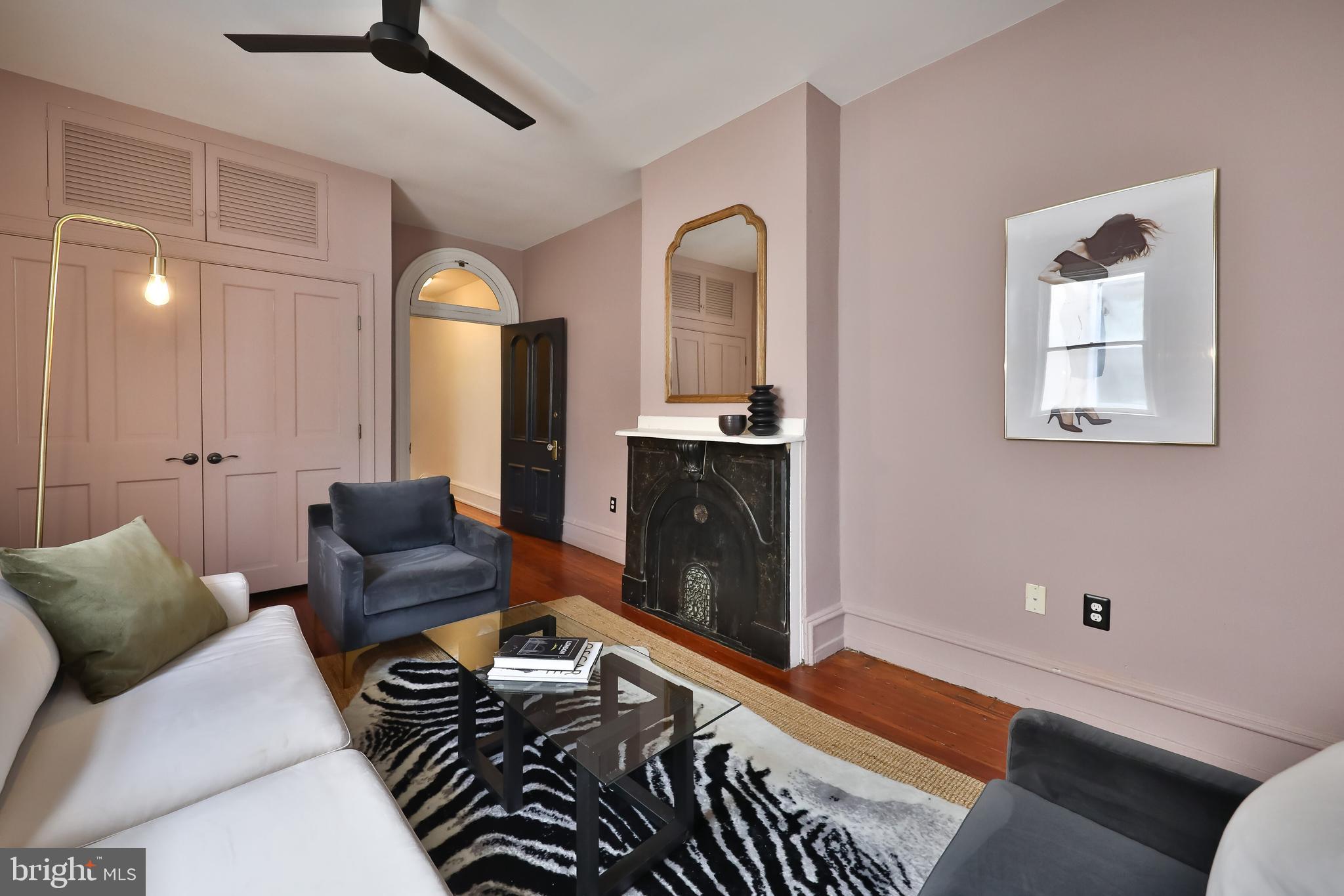 2805 Poplar Street Philadelphia, PA 19130 - Photo 22 of 34 a living room with furniture