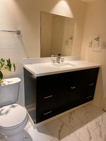 $2,000 | 720 Lakeshore Drive, Little Elm, TX 75068