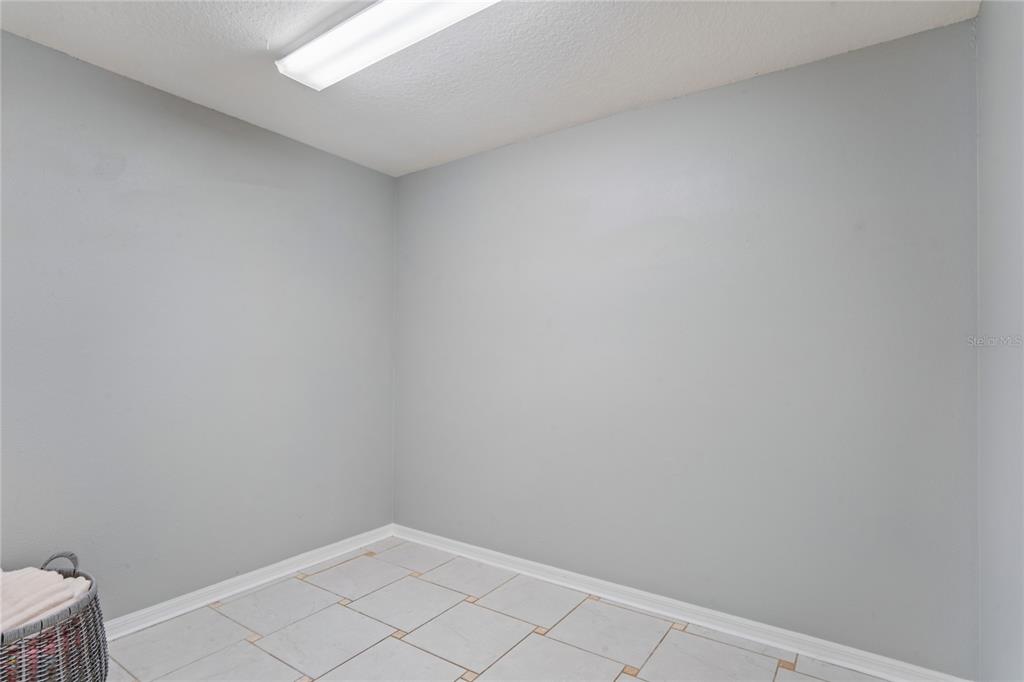 1087 Riverside Ridge Road Tarpon Springs, FL 34688 - Photo 41 of 96 Gallery Image 41
