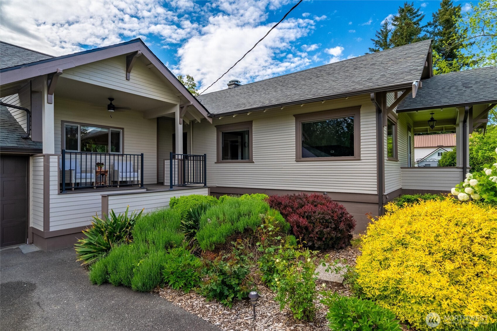 5875 Sand Road Bellingham, WA 98226 - Photo 5 of 40 a front view of a house with garden