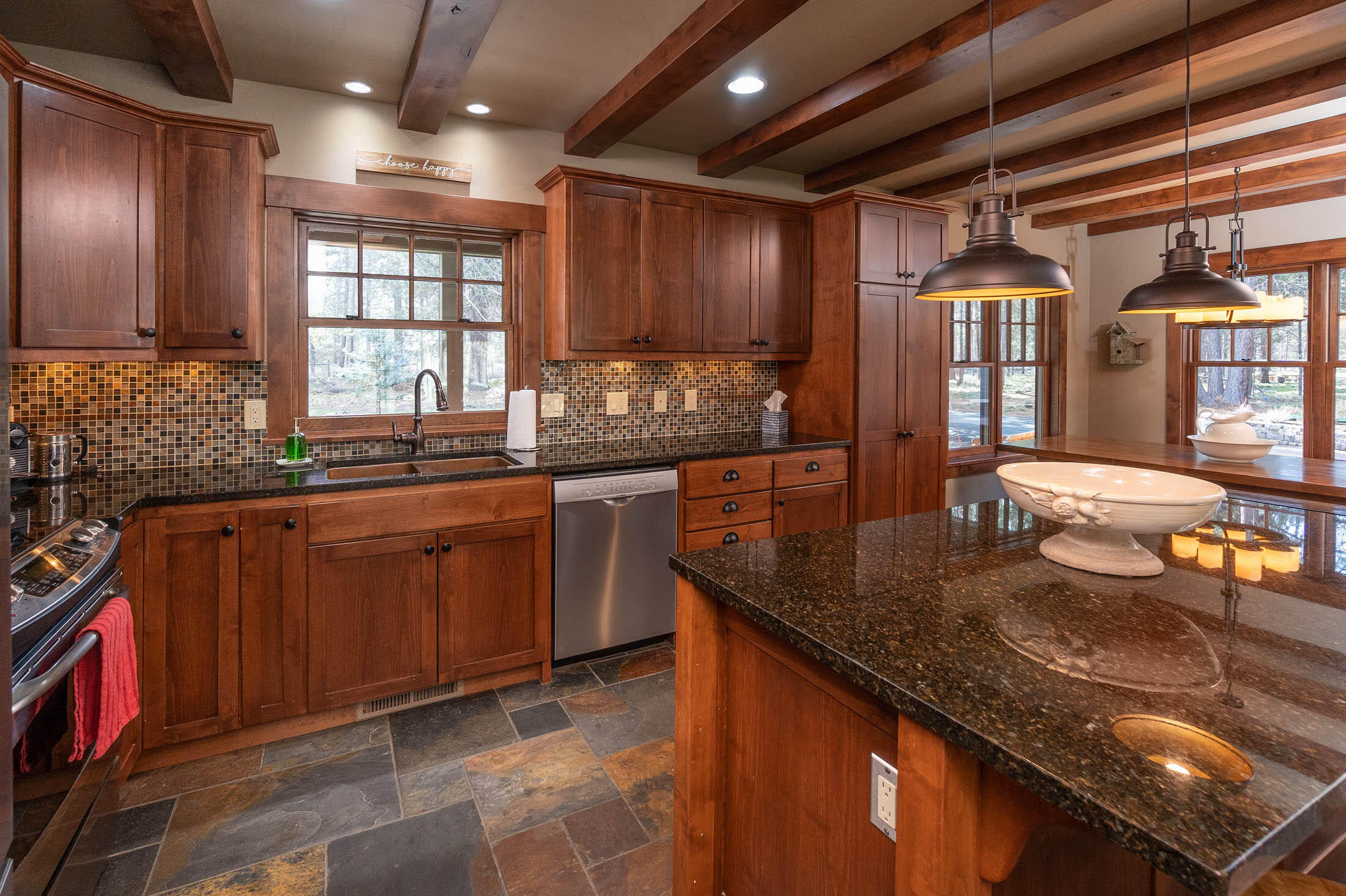 56055 Savage Road Bend, OR 97707 - Photo 12 of 40 24