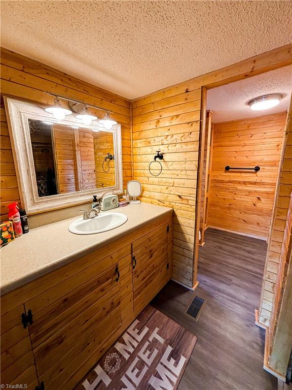 1744 Old Winston Road Pinnacle, NC 27043 - Photo 21 of 39