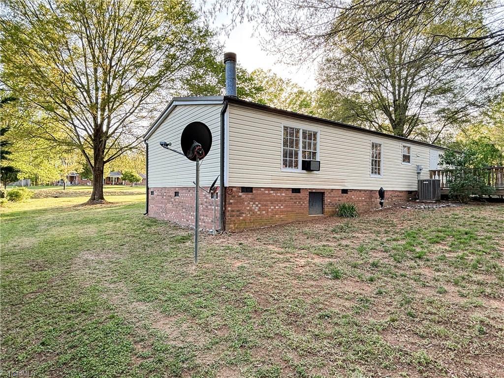 1744 Old Winston Road Pinnacle, NC 27043 - Photo 36 of 39