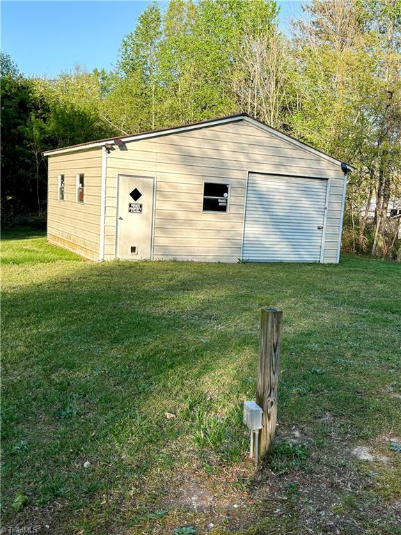 1744 Old Winston Road Pinnacle, NC 27043 - Photo 38 of 39