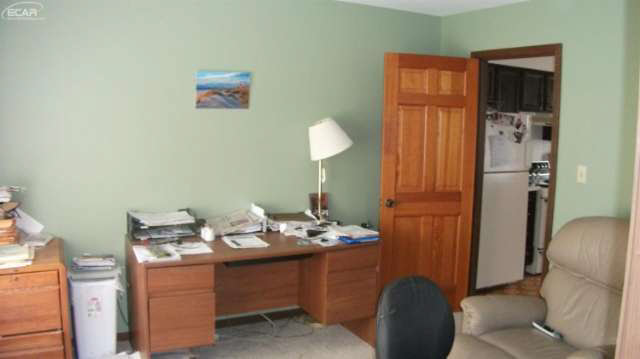 6287 Elms Road Flushing, MI 48433 - Photo 8 of 20 20458717-7.JPG