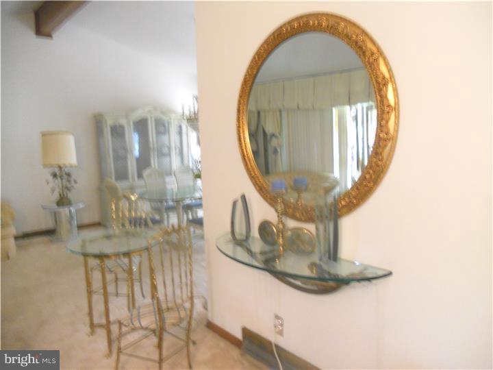 7792 Green Valley Road Wyncote, PA 19095 - Photo 10 of 25 Gallery Image 10