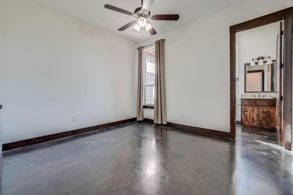11445 Foutch Road Pilot Point, TX 76258 - Photo 23 of 40