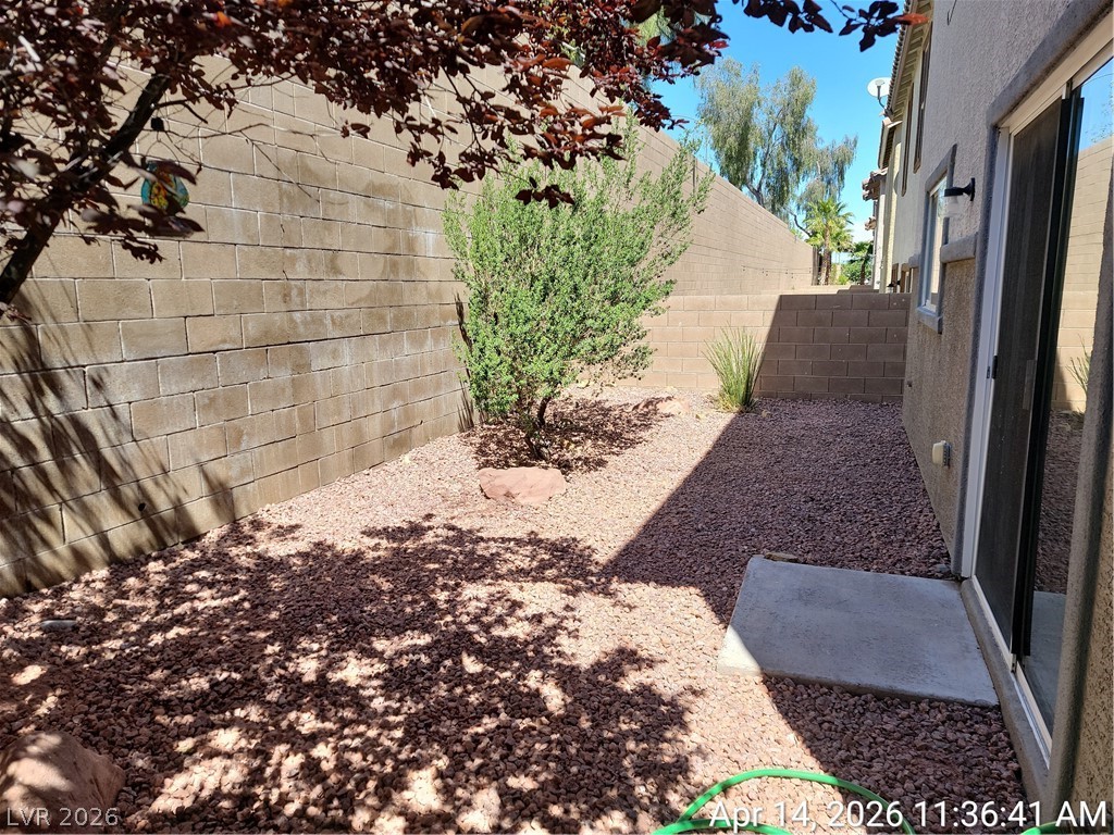 661 Monument Point Street Henderson, NV 89002 - Photo 23 of 37