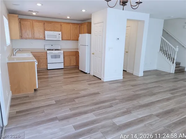 $2,037 | 661 Monument Point Street, Henderson, NV 89002