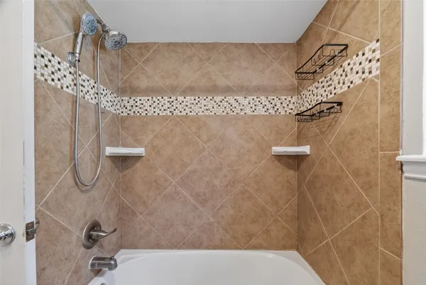 $1,800 | 12114 Ryewater Drive, Houston, TX 77089