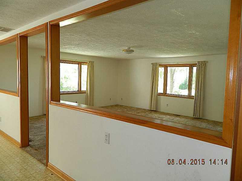 10507 Schenk Road Sidney, OH 45365 - Photo 3 of 18 Gallery Image 3