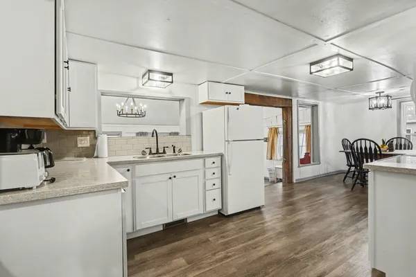 $394,900 | 416 West Russell Drive, Coldwater, MI 49036