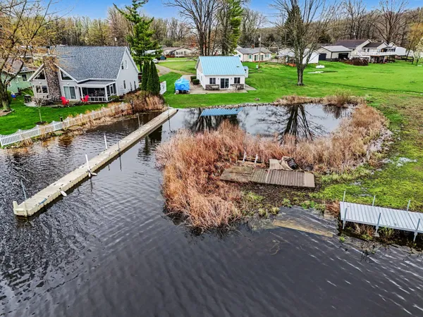 $394,900 | 416 West Russell Drive, Coldwater, MI 49036