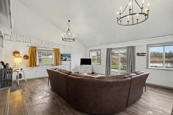 $394,900 | 416 West Russell Drive, Coldwater, MI 49036