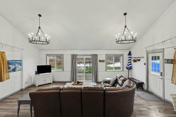 $394,900 | 416 West Russell Drive, Coldwater, MI 49036