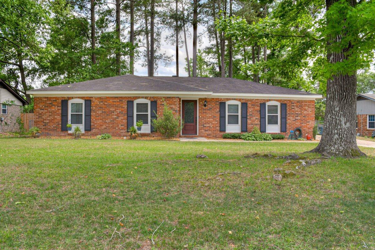4566 Colonial Road Martinez, GA 30907 - Photo 1 of 24 COLONIAL101 (1)